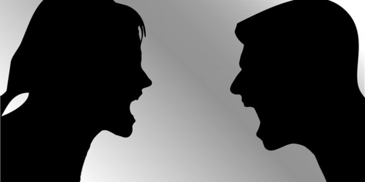 الذكورية مقابل النسوية في المجتمعات العربية