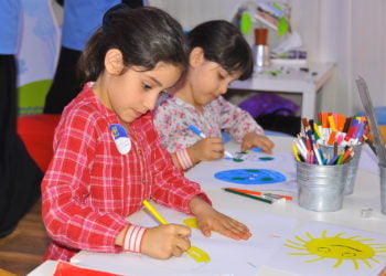 متى يكون الرسم عند الأطفال موهبة تستحق الاهتمام؟