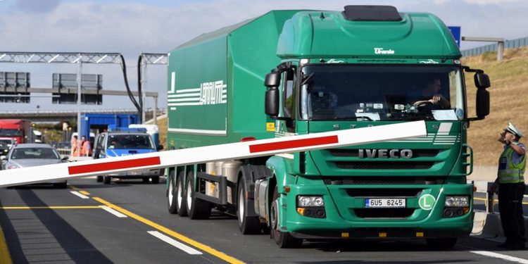 لأصحاب الشاحنات.. خطوات استخراج شهادات القيادة التركية