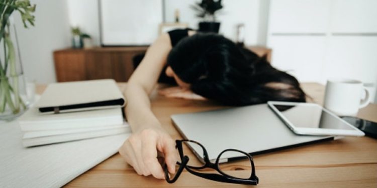 حلول فعالة للتخلص من حالة النعاس المفرط خلال النهار