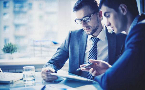 العمل الأكاديمي أم التجارة؟ خلاصة تجربة سنوات لمقيم مصري في اسطنبول