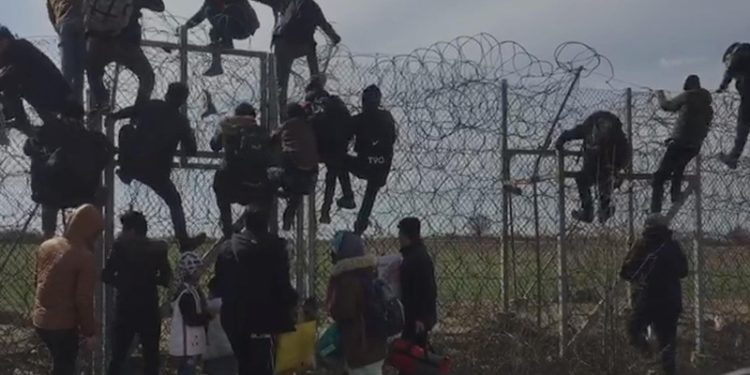 بـ”العنف” بلغاريا تعيد طالبي لجوء إلى تركيا