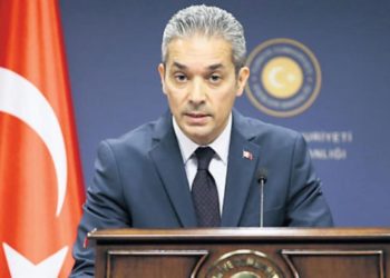 تركيا: اليونان أصبحت “ملاذً آمنًا” لأعضاء تنظيم “غولن”