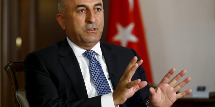 تشاووش أوغلو لا مانع من تحسين العلاقات مع السعودية