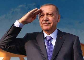 الرئيس أردوغان يهنئ العمال في يومهم العالمي