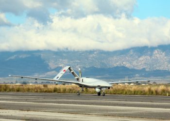 أربع وعشرون طائرة بايراكتار متطورة إلى بولندا وانطلاق أكبر مناورات عسكرية في تركيا