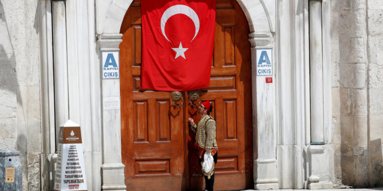 ماذا بعد حظر التجول الشامل في تركيا؟