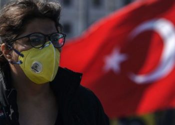 تركيا تفرض حجراً صحياُ على القادمين من الهند لمدة 14 يوماً