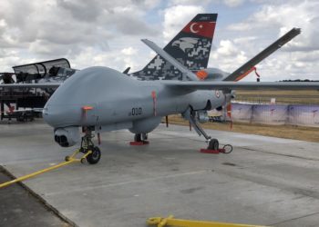 المروحياتُ الهجوميةُ المسيّرة بدون قائد