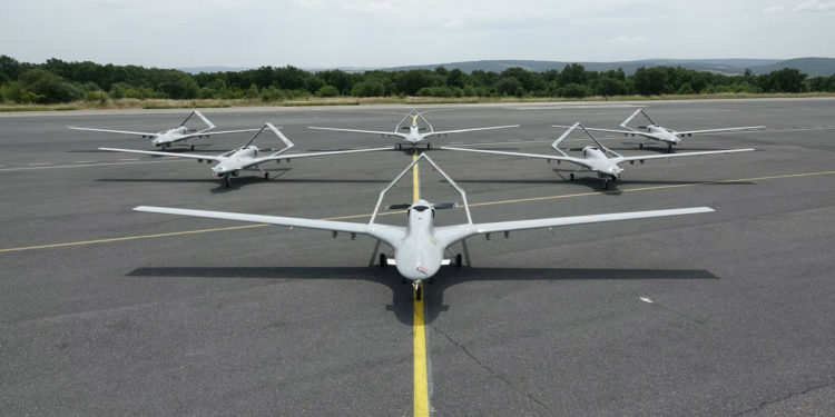 بولندا تؤكد أهمية صفقة الطائرات المسيّرة مع تركيا في مواجهة التهديدات الروسية