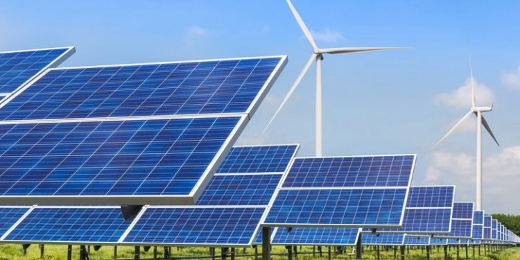 تركيا تنجح في توفير أكثر من نصف طاقتها الكهربائية من مصادر متجددة