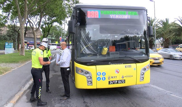 في أول يوم من الاسبوع عمليات تفتيش واسعة لفحص فيروس كورونا في اسطنبول