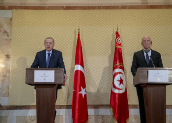 تركيا وتونس تعاونٌ دفاعي غيرُ مسبوق