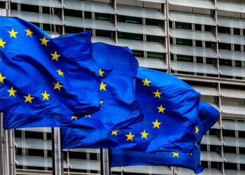 الاتحاد الأوروبي يرحب بالحوار بين مصر وتركيا