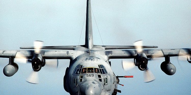 أول طائرة انتحارية تنافس نظيراتها في العالم