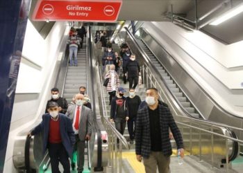 عودة خدمة الإنترنت إلى مترو الأنفاق في إسطنبول