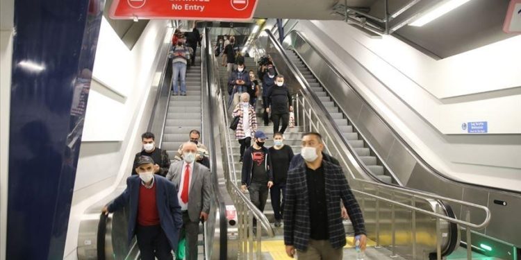 عودة خدمة الإنترنت إلى مترو الأنفاق في إسطنبول