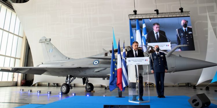 فرنسا تبيع طائرات رافال خردة إلى اليونان