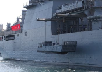 لأول مرة تركيا تصنع السفينة الحربية الأضخم في العالم