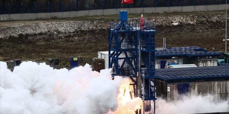 لأول مرة صاروخ المحرك الهجين التركي ينجح في كافة الاختبارات