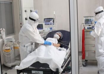 تركيا تسجل 245 وفاة جديدة بكورونا