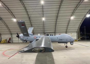 الجيش التركي يتسلم مسيّرتين مسلحتين طراز “العنقاء”