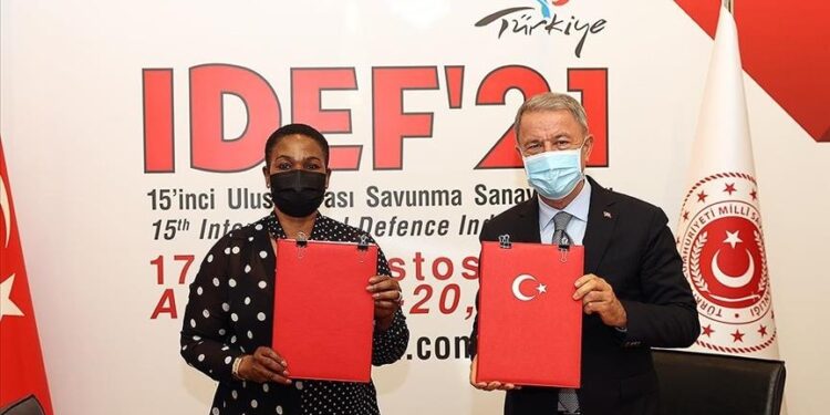 تركيا وتوغو توقعان اتفاقية إطار عسكري