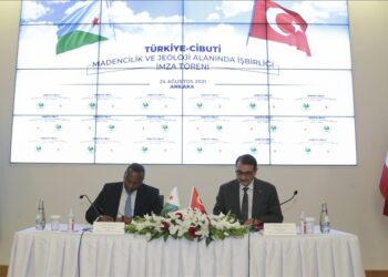 تركيا وجيبوتي توقعان اتفاقية تعاون بمجالي التعدين والجيولوجيا