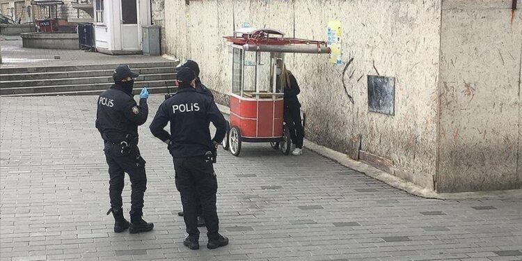 تركيا.. ضبط 9 مهاجرين غير نظاميين بولاية تكيرداغ