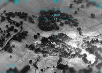 في غارات جوية على منطقة آسوس، بحسب وزارة الدفاع