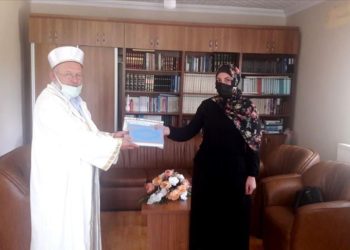 مواطنة ألمانية تعتنق الإسلام في تركيا