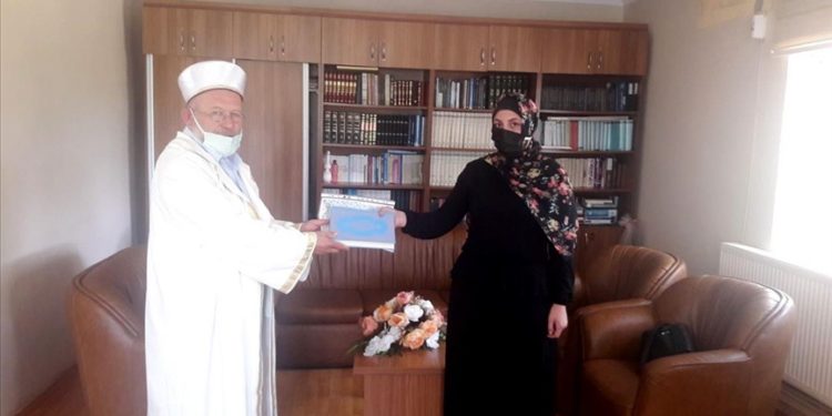 مواطنة ألمانية تعتنق الإسلام في تركيا