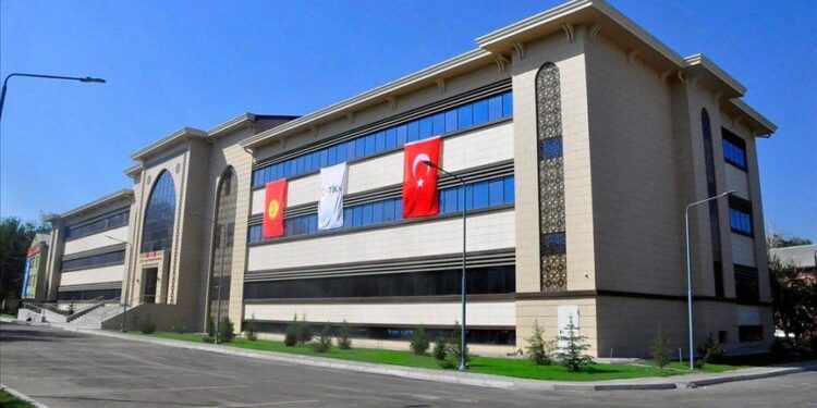 بيشكيك.. “مستشفى الصداقة التركي القرغيزي” يبدأ باستقبال المرضى