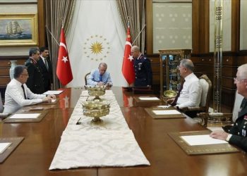 أردوغان يصادق على قرارات مجلس الشورى العسكري الأعلى