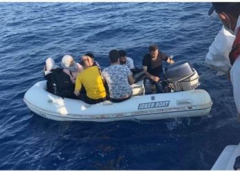 تركيا.. إنقاذ 6 طالبي لجوء أرغمتهم اليونان على العودة