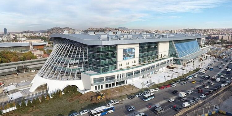 تركيا الثالثة عالميًا في قائمة كبار المقاولين الدوليين