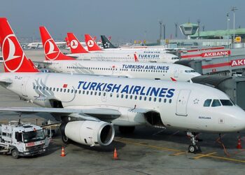 “الخطوط التركية” الثانية أوروبيا بـ1297 رحلة يومية