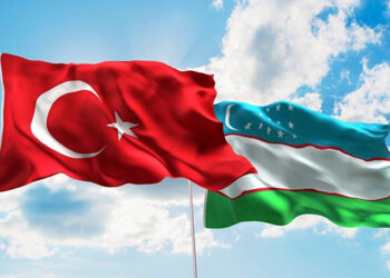 وزيرا مالية تركيا وأوزبكستان يبحثان مجالات التعاون