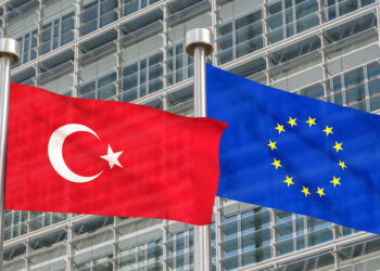 الاتحاد الأوروبي يخصص 150 مليون يورو لدعم السوريين بتركيا