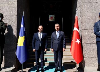 وزير الدفاع التركي يستقبل نظيره الكوسوفي في أنقرة