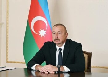 أذربيجان تمنح “شهادة فخرية” للعالم التركي عزيز سنجار