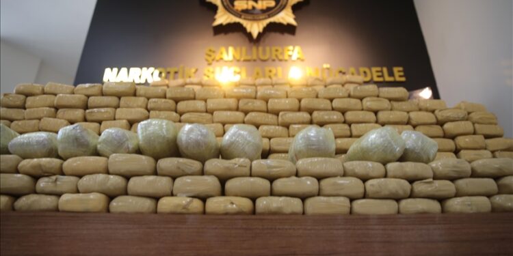 ضبط 275 كغ من الهيروين جنوبي تركيا