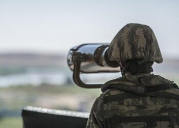 القبض على عنصرين من “داعش” حاولا التسلل إلى تركيا