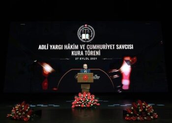 أردوغان: ضمان الحقوق والحريات أساس النهضة الاقتصادية