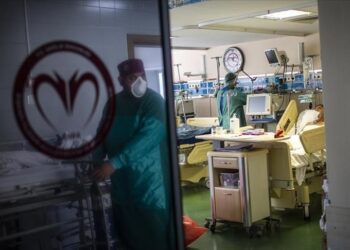 تركيا.. 213 وفاة بكورونا