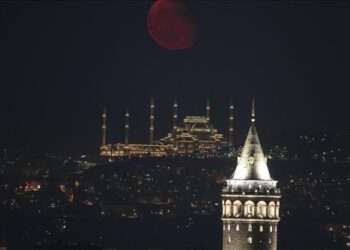 مجلة أمريكية تختار إسطنبول كأفضل مدينة أوروبية 2021