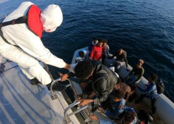 تركيا.. إنقاذ 27 مهاجرا في بحر إيجة