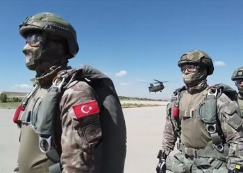 مناورات عسكرية بين تركيا وأذربيجان وباكستان