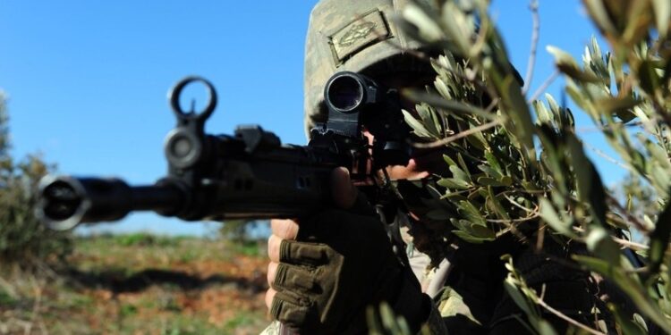 تركيا: تحييد 3 إرهابيين من “ي ب ك” شمالي سوريا