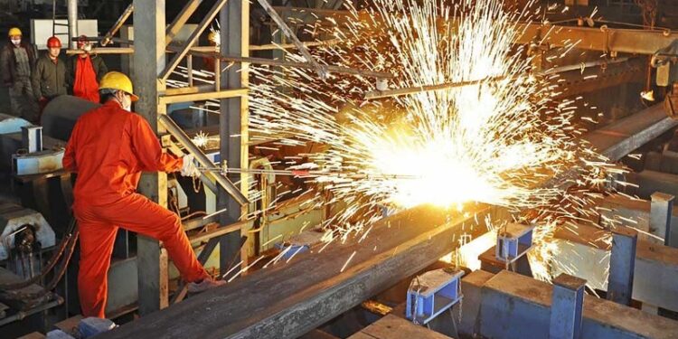 تركيا.. ارتفاع مؤشر الإنتاج الصناعي 13.8 بالمئة في أغسطس